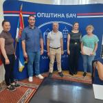 УРУЧЕНИ УГОВОРИ ЗА КУПОВИНУ ПАКЕТА ГРАЂЕВИНСКОГ МАТЕРИЈАЛА