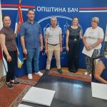 УРУЧЕНИ УГОВОРИ ЗА КУПОВИНУ ПАКЕТА ГРАЂЕВИНСКОГ МАТЕРИЈАЛА
