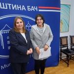 УРУЧЕНИ УГОВОРИ ЗА ЕКОНОМСКО ОСНАЖИВАЊЕ ИЗБЕГЛИХ И РАСЕЉЕНИХ ЛИЦА 